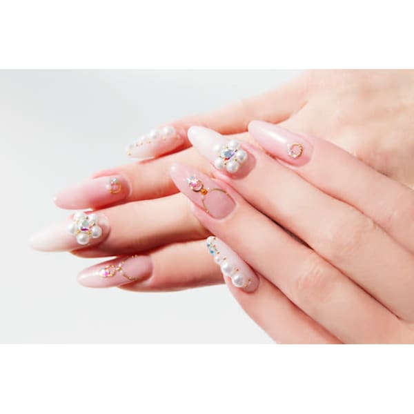 ジェルネイルデザイン相談コース17000円