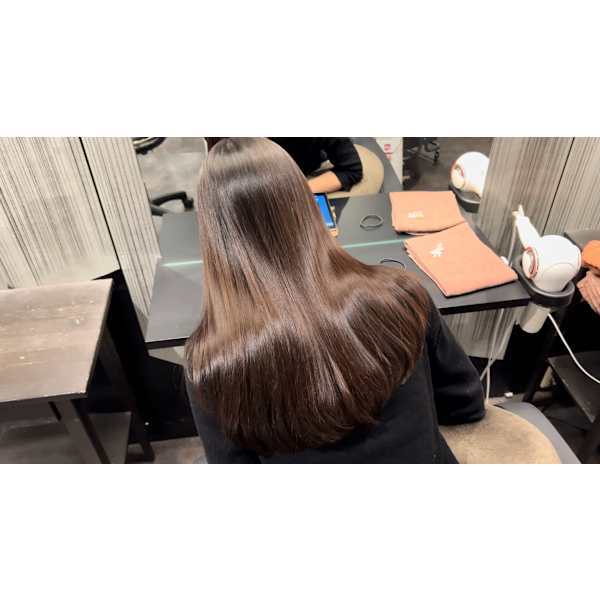 【お顔周りにフォーカスして】小顔矯正前髪Cut+髪質改善酸性Tr