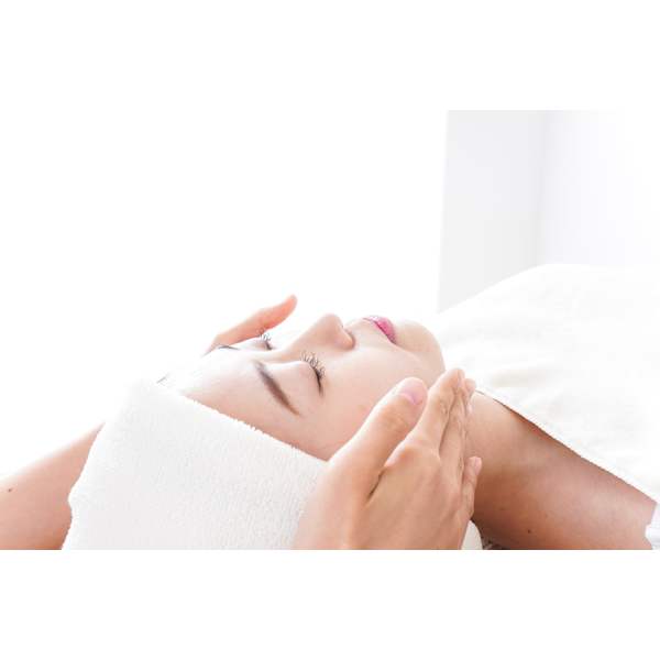 【平日16：00まで限定】フェイシャルスタンダードコース&引き締めパック