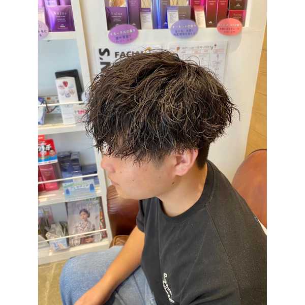 ◎【メンズにおすすめ！】カット+ニュアンスパーマでゆるやかな変化を！