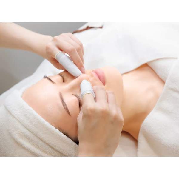 ベーシッククリア【諦めていた大人の毛穴悩みを改善!毛穴開き/たるみ毛穴】¥13,200→¥9,900