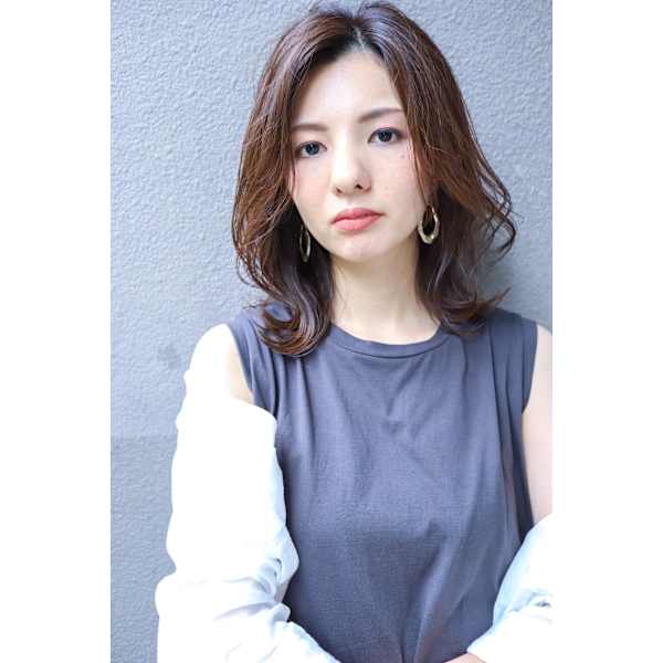 【1番人気◎】イルミナカラー+カット+保湿トリートメント¥11800