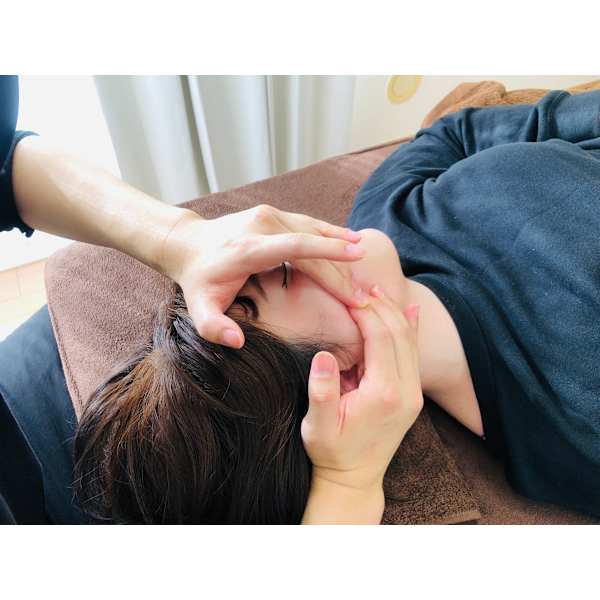 【初回体験】人気No.1★小顔矯正＋姿勢矯正（60分） ¥12000→¥7000