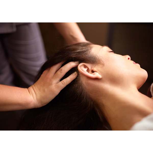 【足湯付◎小顔ケア×重い疲れに】快眠リフトヘッドスパ75分