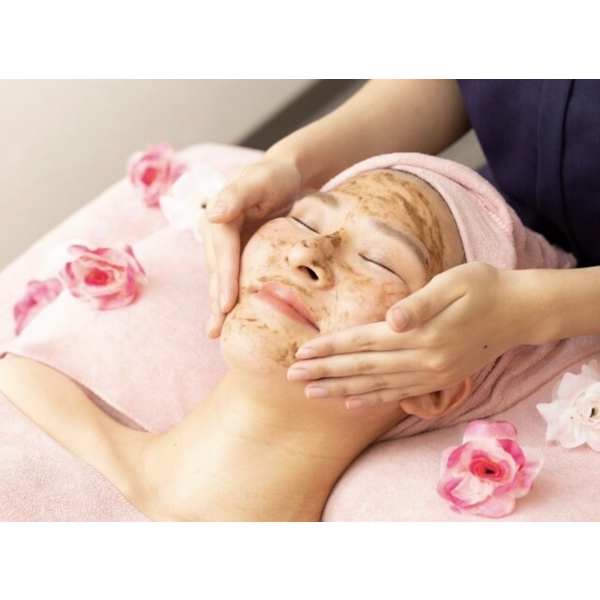 【肌悩みにお別れ☆】剥けないハーブフェイシャル