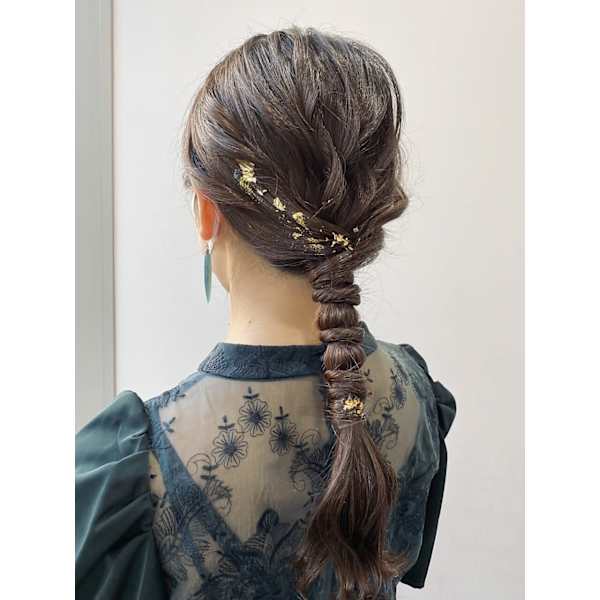 トレンドお呼ばれヘアセット*素敵な1日に¥6,600 【和氣 梨々香、越後 梨佐のみご予約可能】