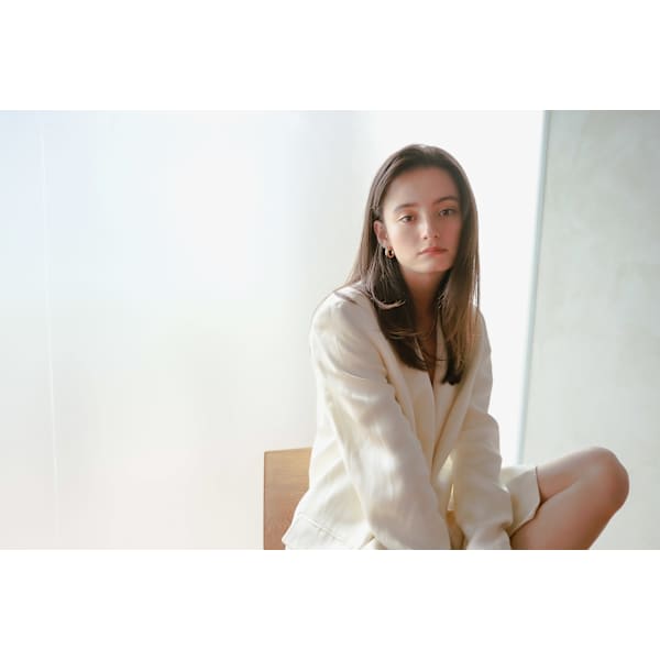 【膨らみ緩和!】カット+カラー+コスメ縮毛矯正+ウォータートリートメント ¥26550→¥17700