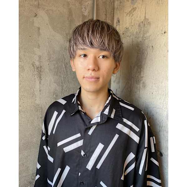 初回限定【メンズカット＋カラー＋ヘッドスパ￥7,980】グレイカラーもOK！