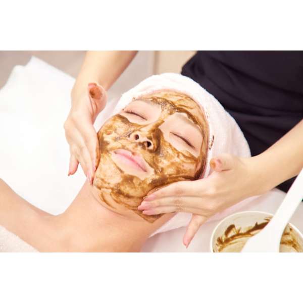 ★お顔★【ハーブピーリング】剥離ダウンタイムなし◎通常13,200円が33%OFF！