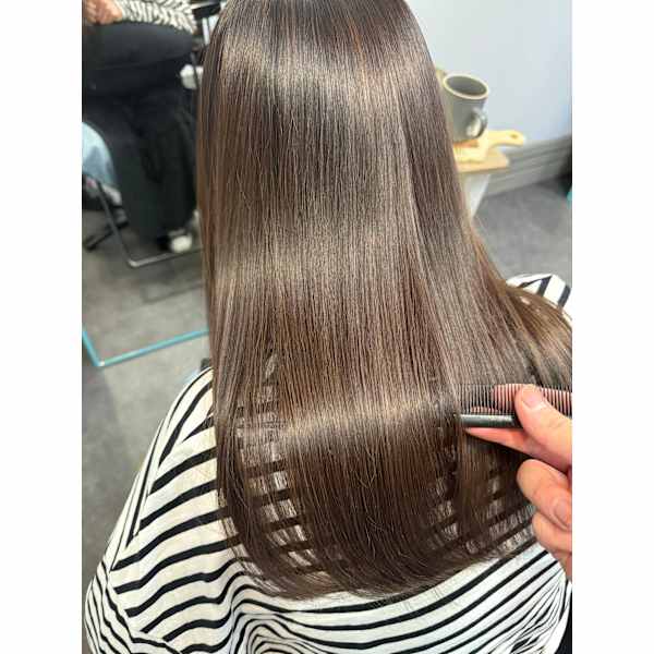 カット+髪質整形ストレート!