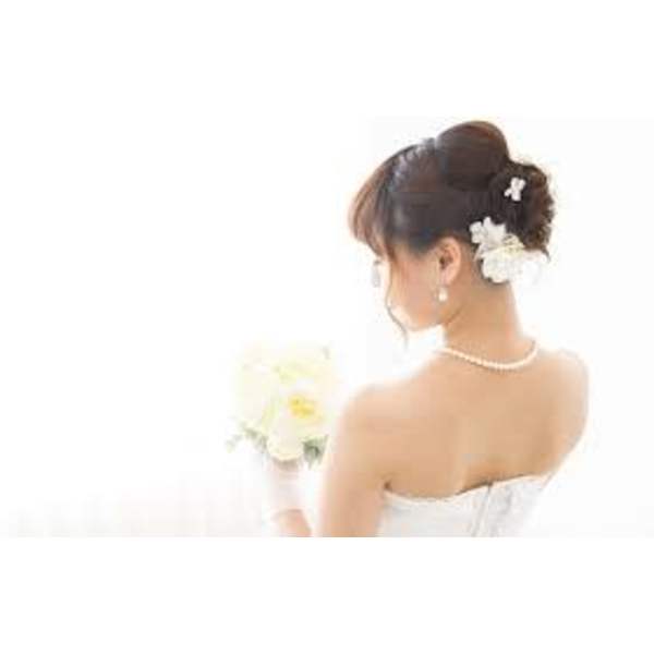 集中ブライダルシェービングエステ　短いスパンですればするほど小顔美肌違いの変化が判る２～５回コース