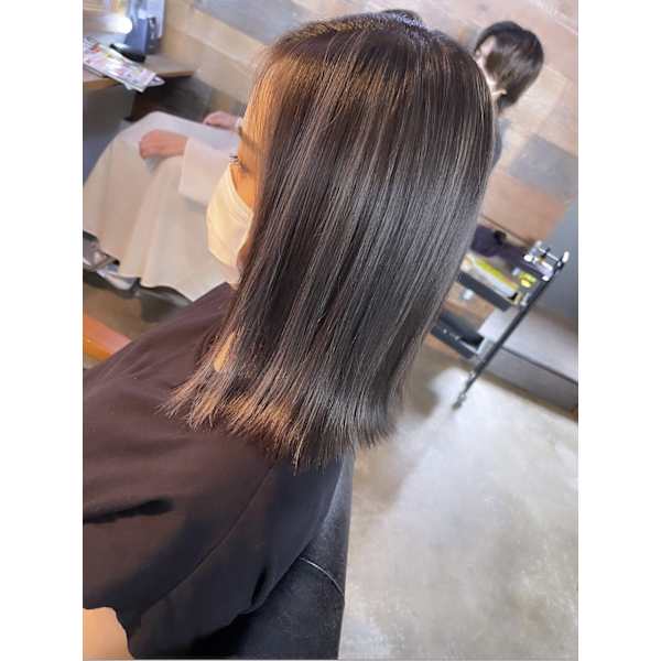 【uluオススメ】カラー+ゴールドトリートメント¥10,500