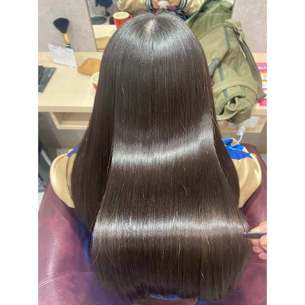 【カットカラー+新メテオトリートメントコース】質感、艶感も出る髪質改善