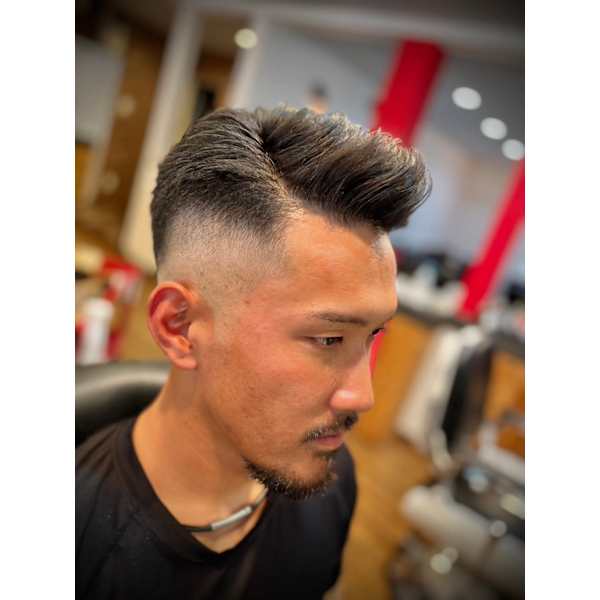 【新規◆王道NO'1】フェードカット+シェービング¥5000《バーバースタイル》