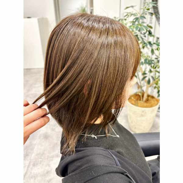 《uruna指名》（ボブ　ロング限定）似合わせカット＋カラー＋OLAPLEXケア