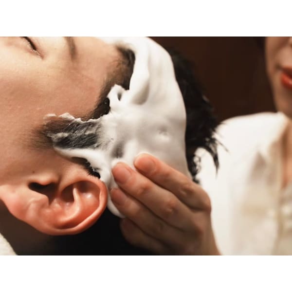 【大人気】カット＋選べるヘッドスパ＋高保湿美容パック