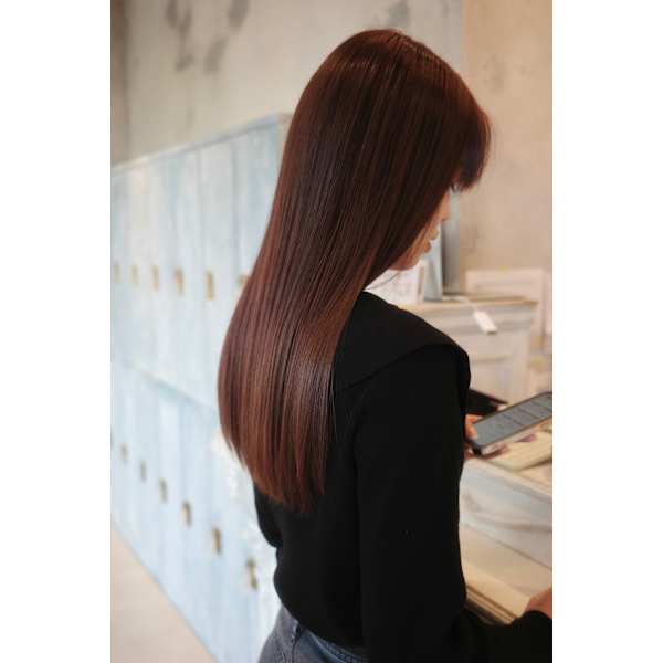 扱いやすい髪へ導く◎上質ケアの酸性ストレート＋似合わせカット