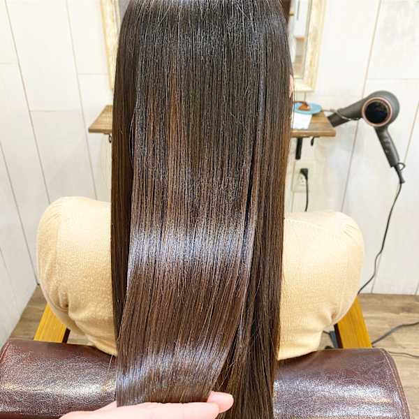 【人気No.3】髪質改善ULTOWA(ウルトワ)トリートメント+選べるカラー+カット☆¥14,300