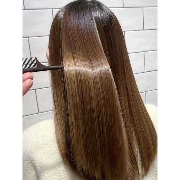 カラー［髪に優しいカラー剤使用］＋炭酸泉スパ ￥5,980