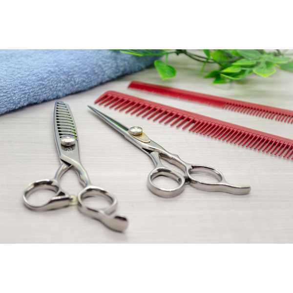 カット+シェービング+シャンプー