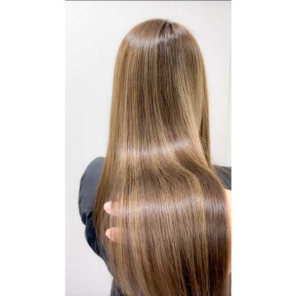 【ツヤツヤの毎日を】カット＋髪質改善トリートメント＋ホームケア付き