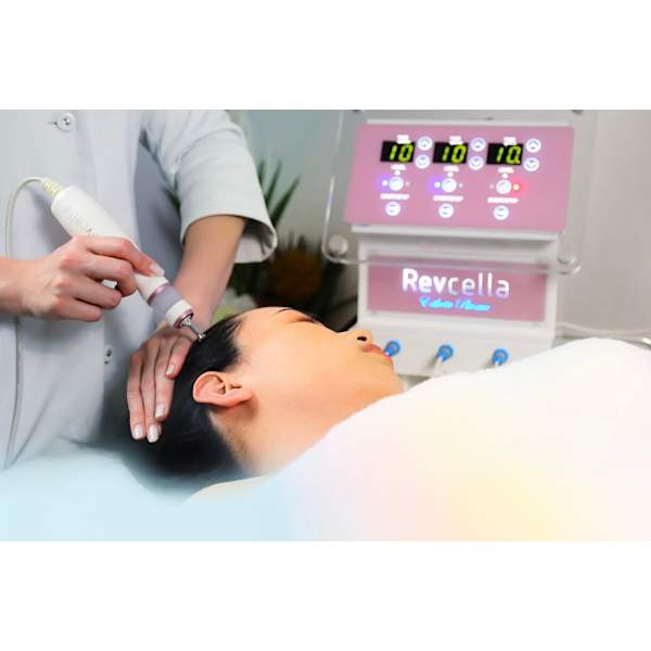 MOUMITU体験コース　密度診断・毛根診断・発毛体験ができます