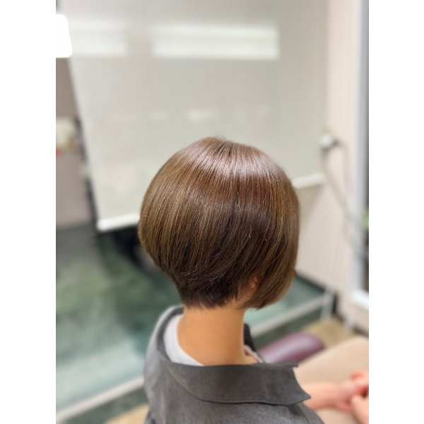 カット（ブロー付き）