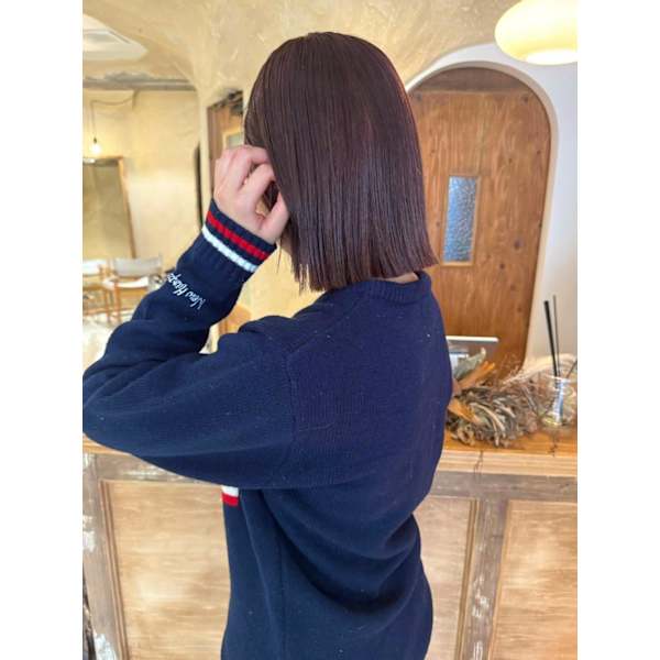 《さらさら質感》デザインカット＋トリートメント ￥6,000