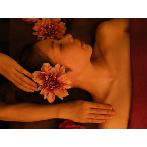 【★初回限定★】オーダーメイドアロマ☆リンパオイルマッサージ全身90分