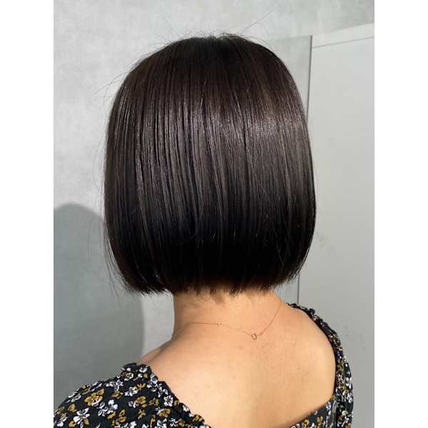 《スタイルチェンジ・5cm以上》女性カット+シャンプーブロー 4400円