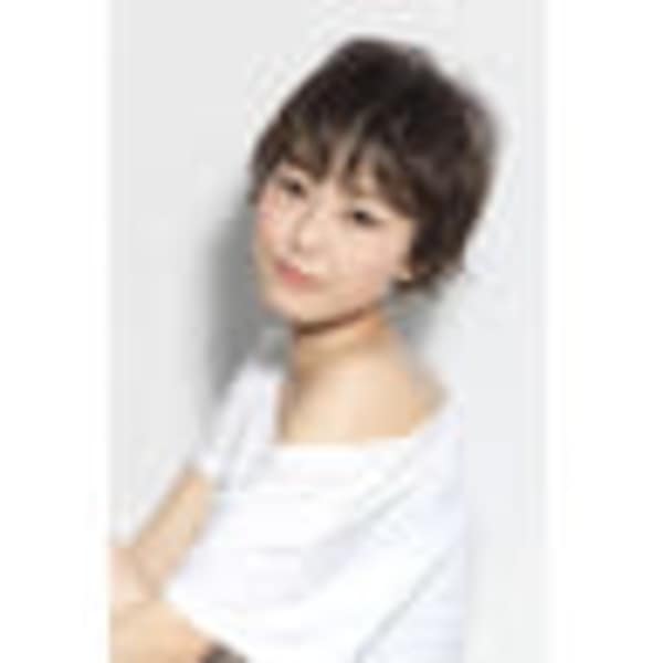 【新規・半年以上の方】　レディースカット5500円→3300円