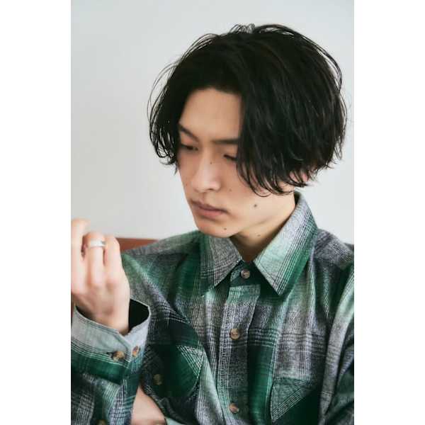 【メンズ】メンズカット+メンズパーマ¥13200