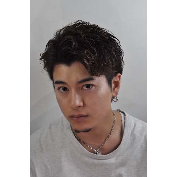 カット+ロッドパーマ　¥12870〜