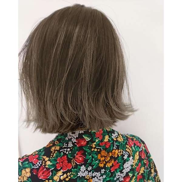 デザインカット+オーガニックカラー￥6090[推しカラー/艶カラー]