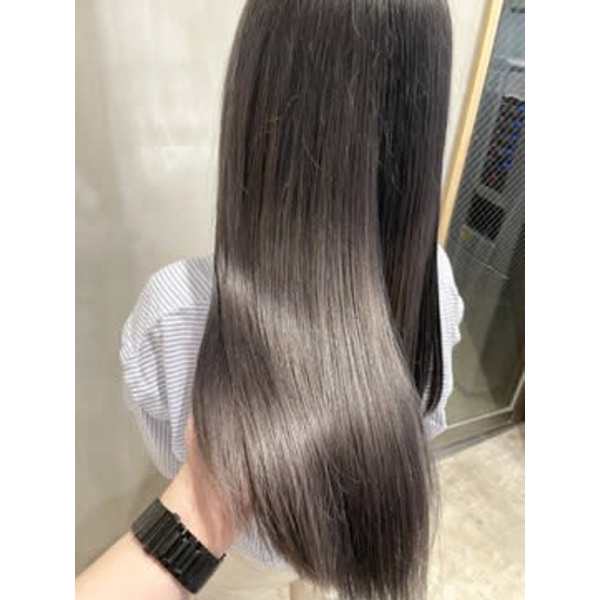 【人気No.2ノンダメージカラー】クァンタムカラー＋カット＋TR￥9,500