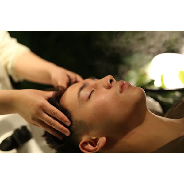 【初回期間限定】メンズカット＋炭酸スパ5分〈TOTAL60分〉