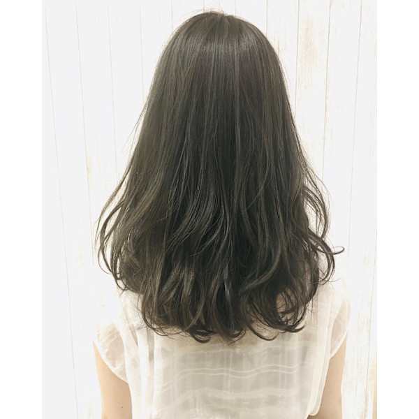 『スタイリスト山崎限定価格クーポン』デザインカット＋トリートメント¥5940