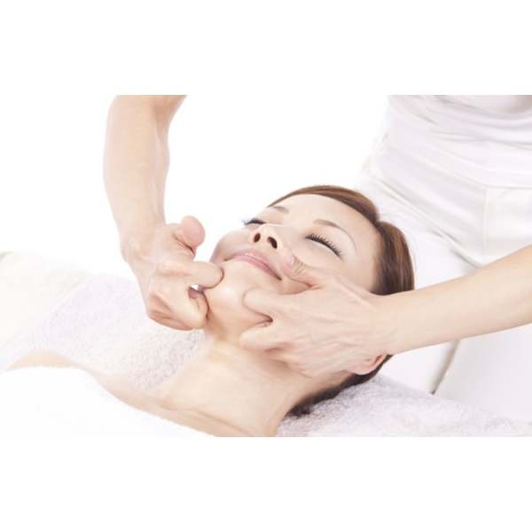 【人気No.1究極小顔/たるみしわ改善】究極小顔コース(美禅筋骨×韓国小顔コルギ×極上ヘッドスパ)