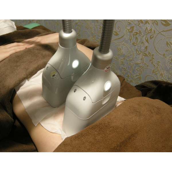 【最新最強★脂肪冷却＋ハイパワーEMSお試し11,000円、業界NO,1！施術箇所47Ｐから1Ｐ選択