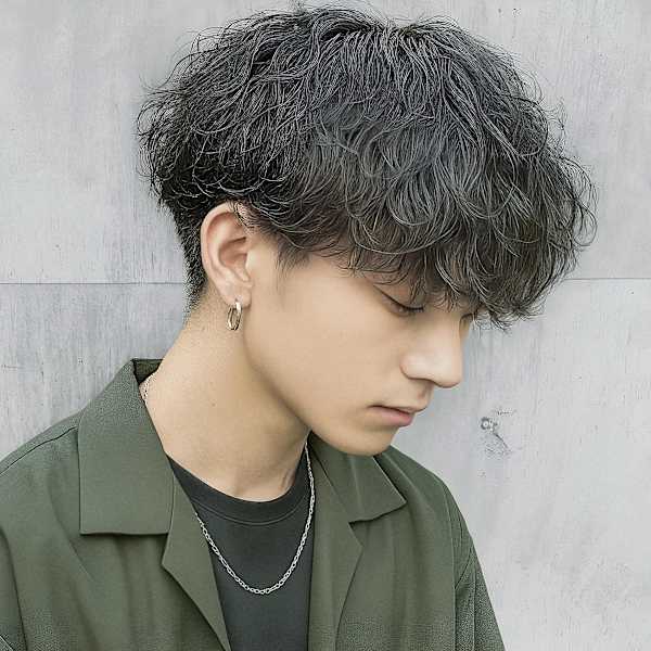 【大人気】メンズカット＋ツイスト、スパイラルパーマ