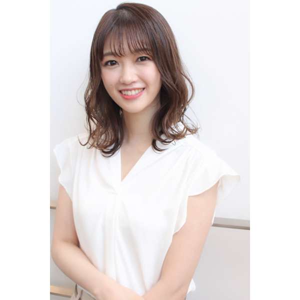 カット+ヒアルロン酸カラー+トリートメント(ホームケア付) ¥9,900