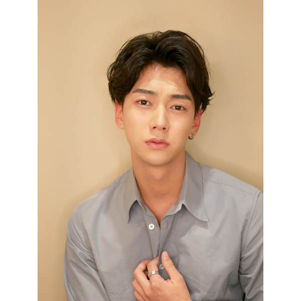 [メンズ人気No.1]メンズカット＋眉毛カット＋毛穴洗浄 ¥6,480