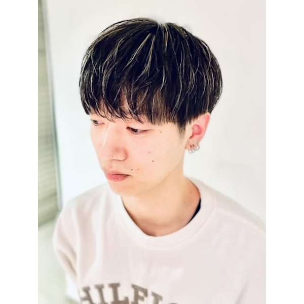 【メンズ限定・人気】似合わせカット+眉カット ¥ 8,030