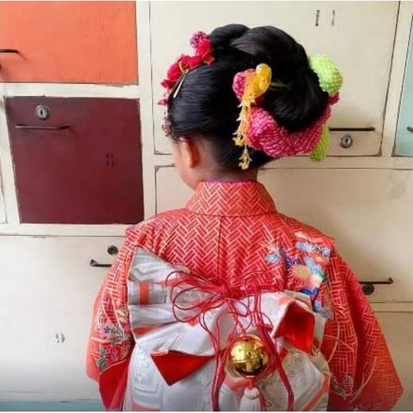 七五三割20％OFF（着付け・ヘアセットメニュー）メイク無料