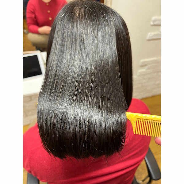 プレミアムネオメテオストレート(縮毛矯正+WTR+カット)¥36,300→¥33,000