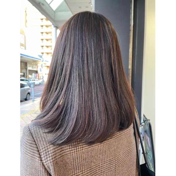 「脱白髪染め」カット+イノアカラー+3stepトリートメント　12100円