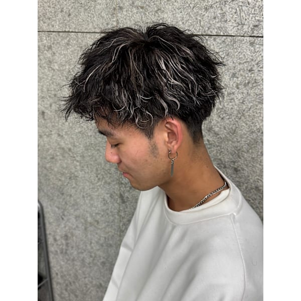 ◆ご新規様限定クーポン利用で10,700円【メンズ限定】カット+パーマ(ツイストスパイラルパーマ可)