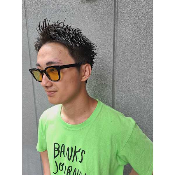 【新規】メンズカット+アイブロウーリフト【マーブマイクロバブル付き】¥9,900→