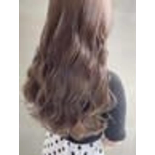 【韓国発】カット＋カラー＋ウォータートリートメント　¥8900