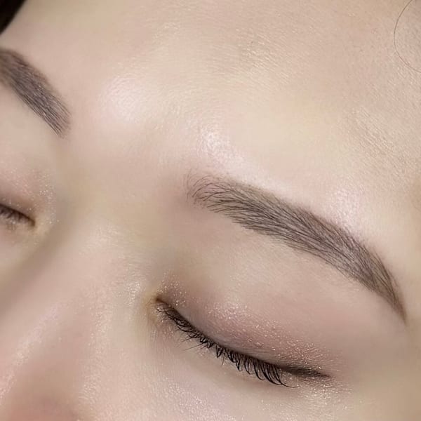 アイブロウワックス